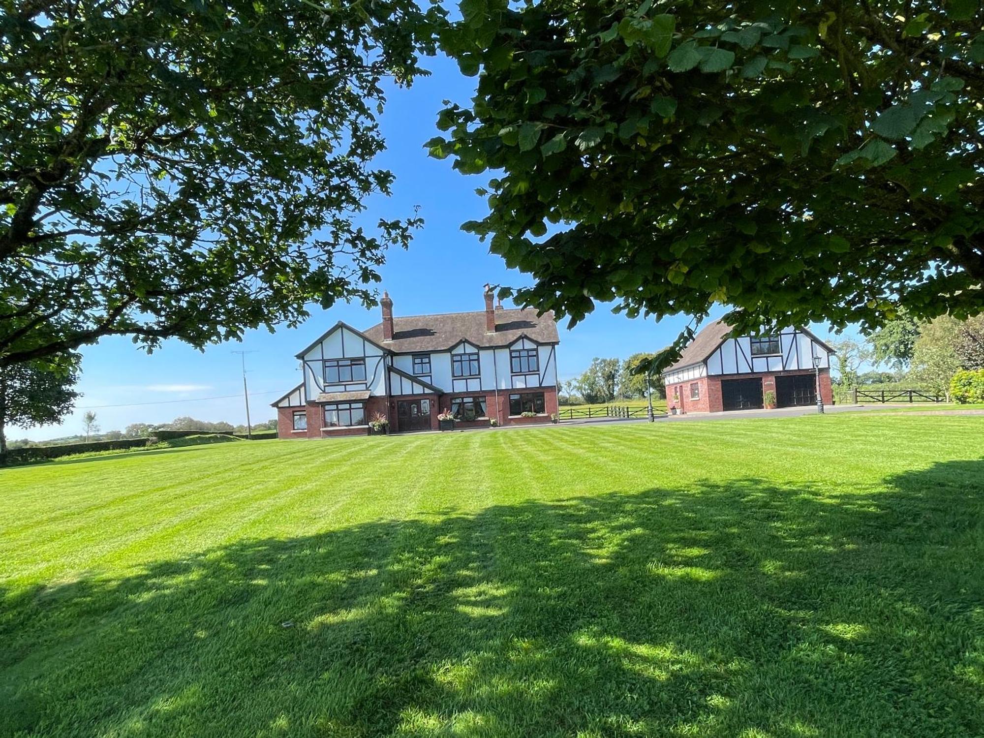Greenfields Country House Latton Exteriér fotografie